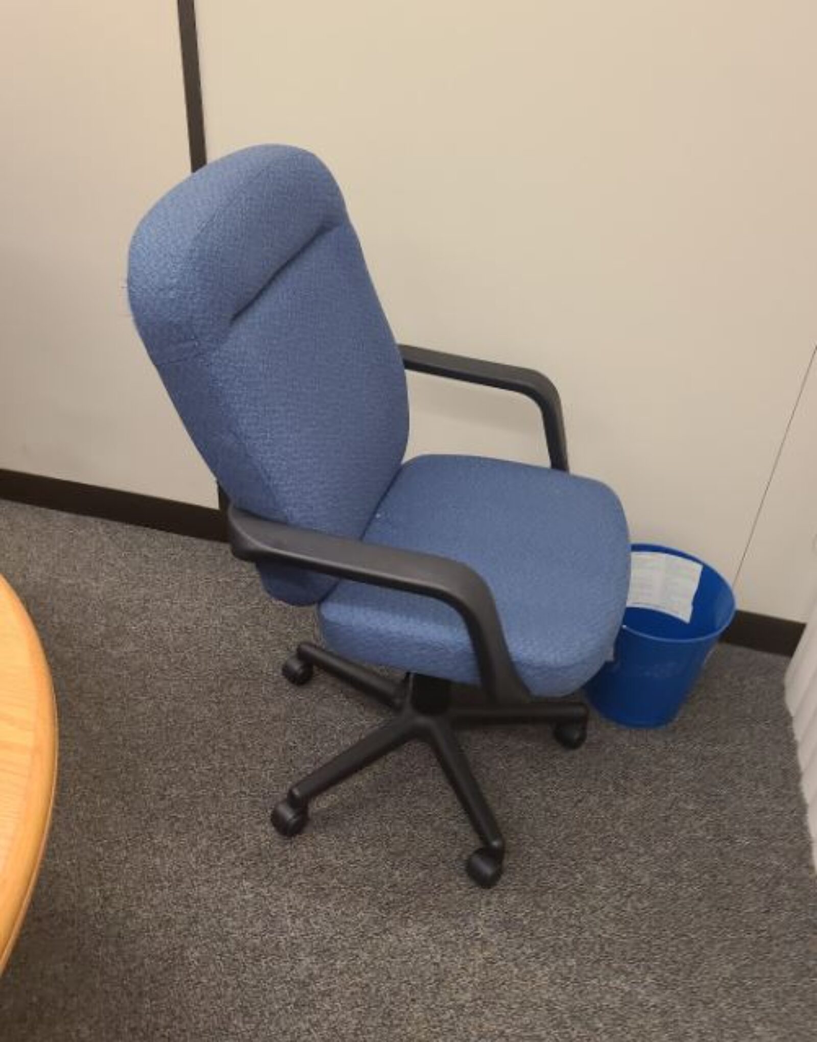 Blue task chair